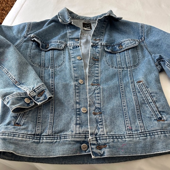 Vintage Lee denim jacket. Size medium. - Picture 1 of 12